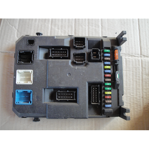 【bsiw】 Fuse Box CITROEN Peugeot 9661682680 S118983002 O BSM-L02-00