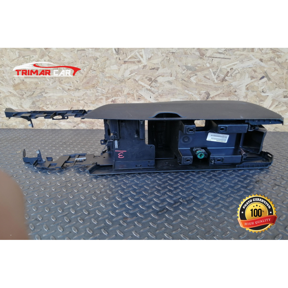 L0199907DX9AI RIVESTIMENTO TUNNEL CENTRALE LANCIA THEMA 2 (LX)(2011 >) 3.0 D 239CV 176KW COD MOT; EXF