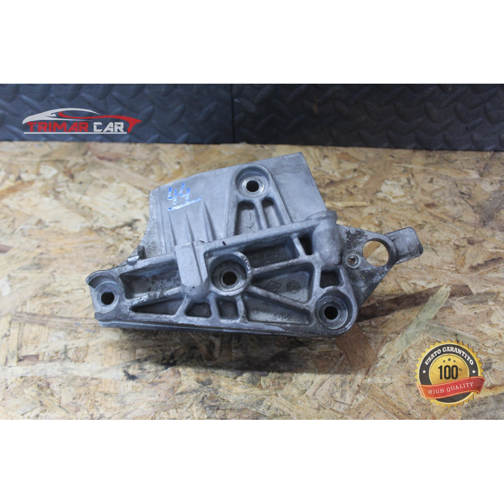 8200408663 SUPPORTO MOTORE RENAULT CLIO 3 III (BR0/1,CR0/1)(05-13) 1.5 DCI 86CV 63KW K9KT766 / K9K766
