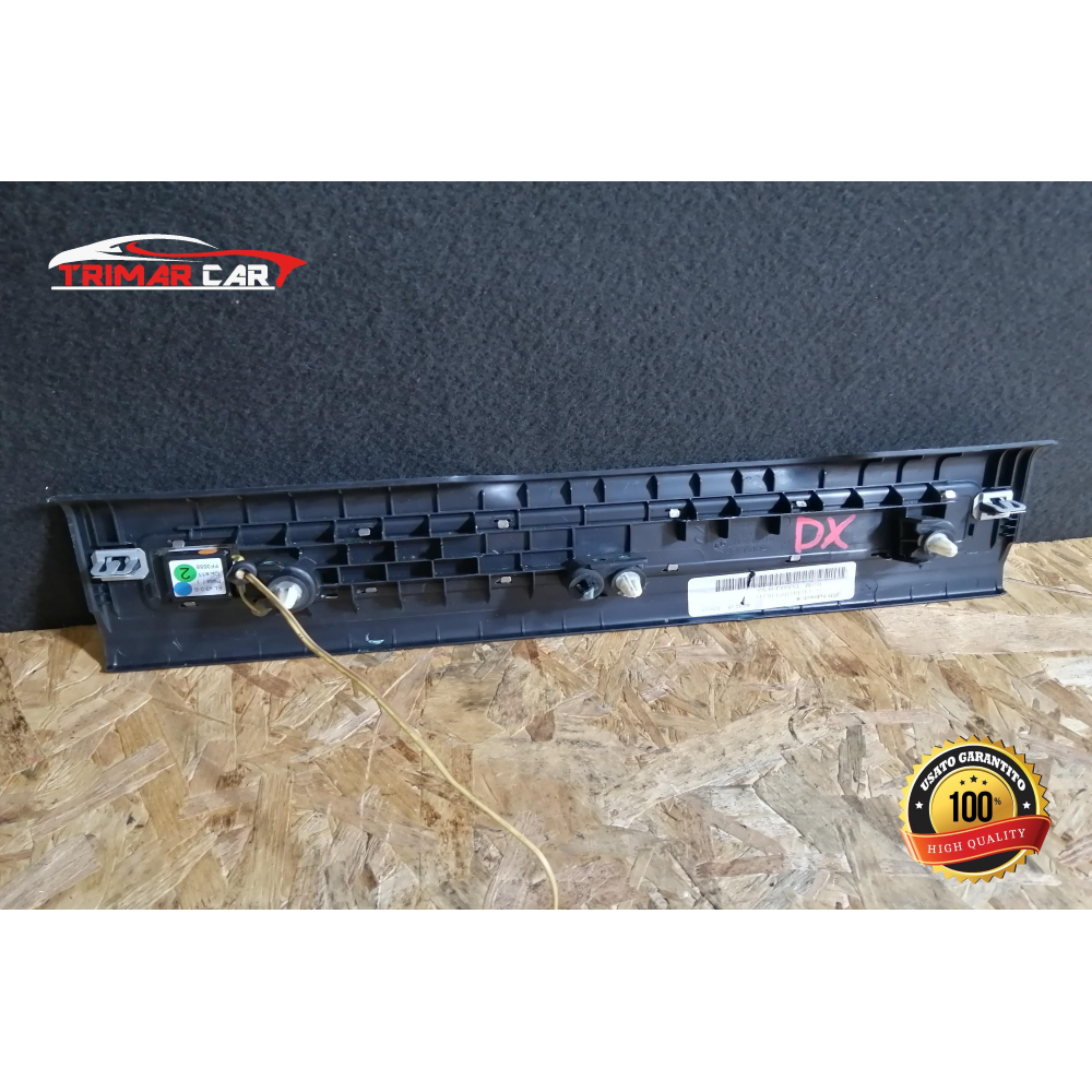 BJ32-13200-ADW PROFILO BATTITACCO ANTERIORE DESTRO RANGE ROVER EVOQUE (L538)(2011 >) 2.0 D 4X4 150CV 110KW 204DTD