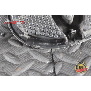 9723M0010 EMBLEMA STEMMA PARAURTI ANTERIORE TOYOTA YARIS 3 III (P13)(2010 >)