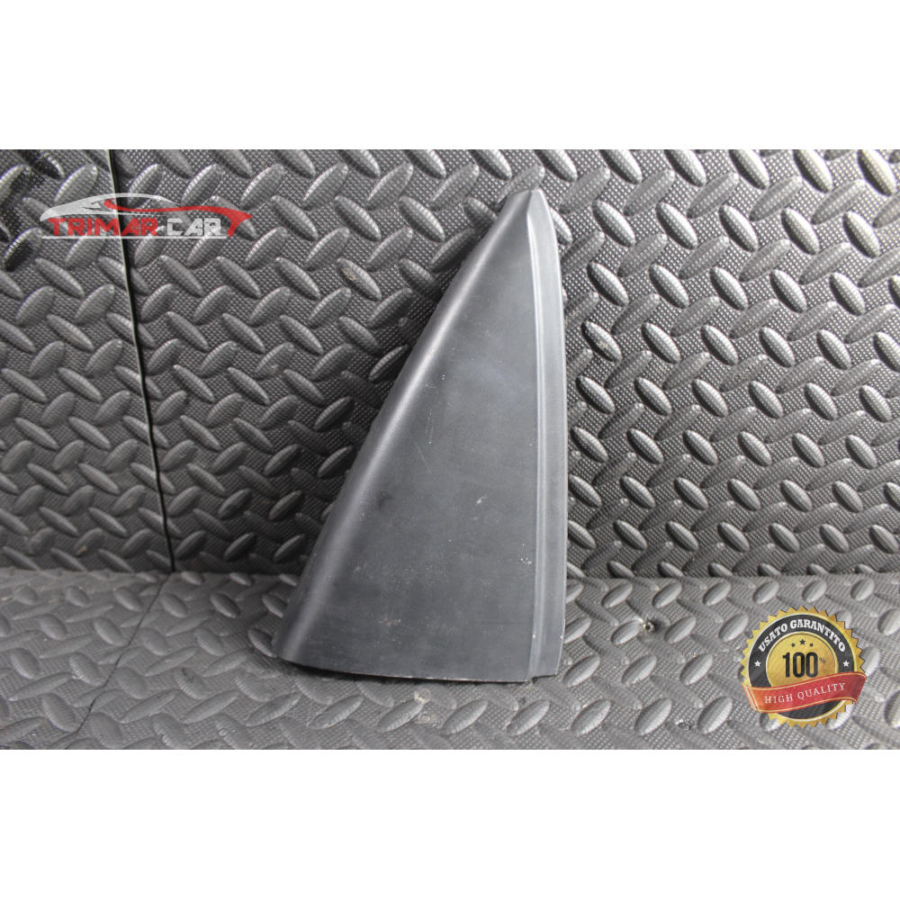 67673-0D030 TRIANGOLO PORTA POSTERIORE DESTRO TOYOTA YARIS 3 III (P13)(2010 >) 1.0 69CV 51KW COD MOT; 1KR