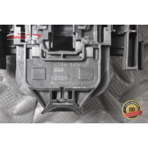 30747097 SUPPORTO MANIGLIA ESTERNA POSTERIORE DESTRA 6PIN VOLVO V60 II (225)(2018 >)