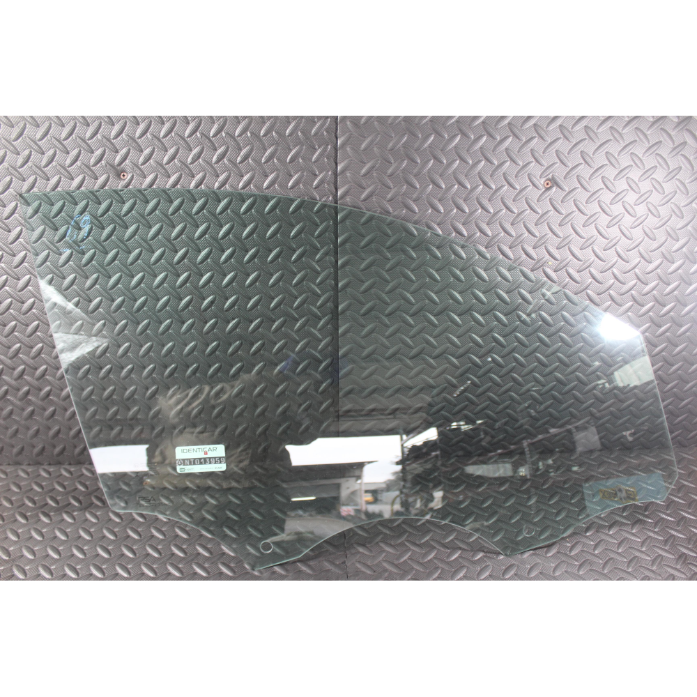 VETRO SCENDENTE PORTA ANTERIORE DESTRA PEUGEOT 208 2 II (UB_UP_UW_UJ_)(2019>) 1.5 BlueHDI 100 102CV 75KW YH01