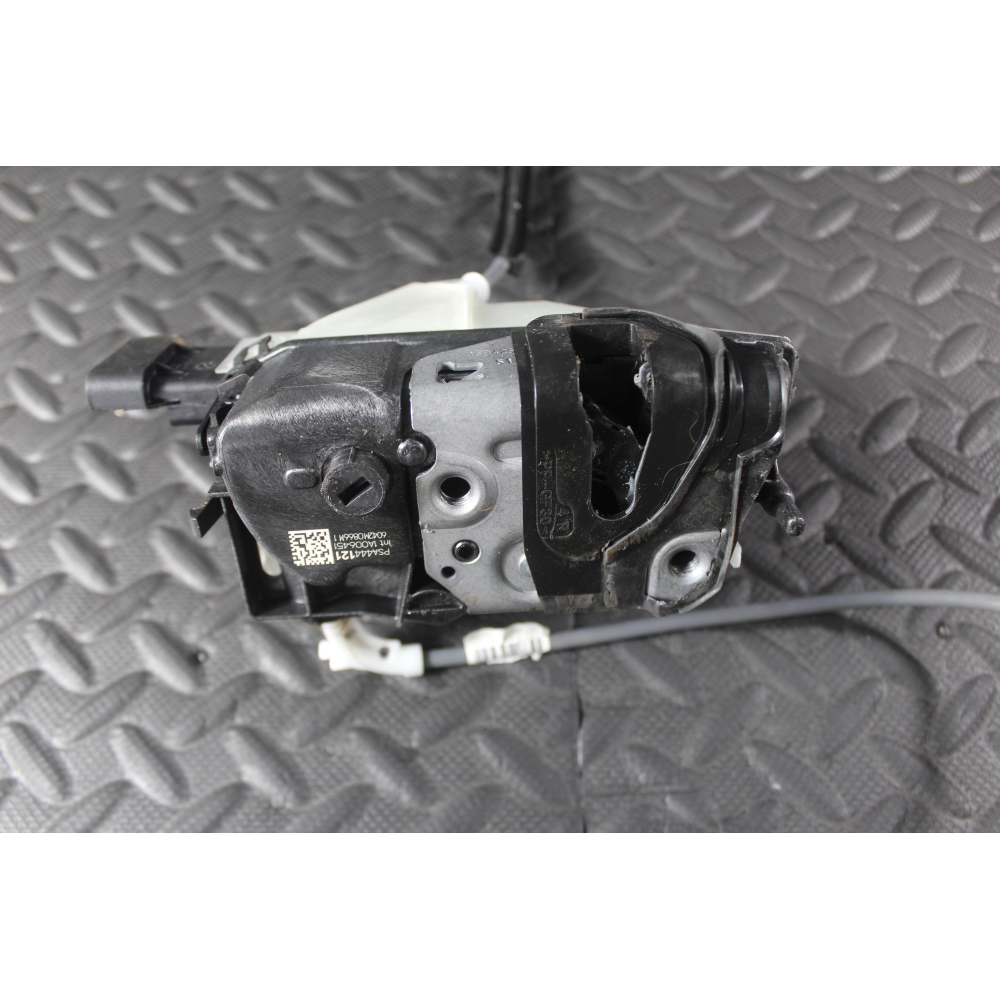 PSA444121 9829284780 SERRATURA SPORTELLO ANTERIORE DESTRA 6PIN PEUGEOT 208 2 II (2019>) 