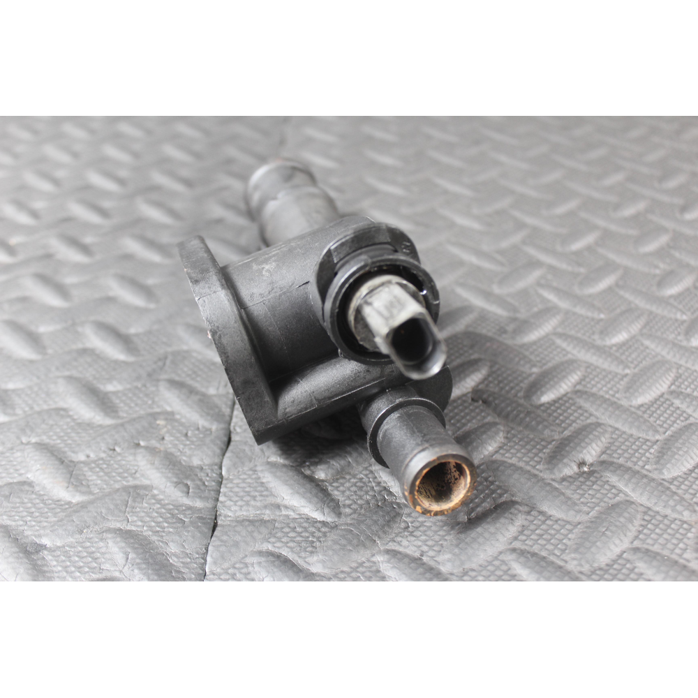 FLANGIA TERMOSTATO REFRIGERANTE VW GOLF 5 V (1K1)(2003-2009) 2.0TDI 140CV BKD