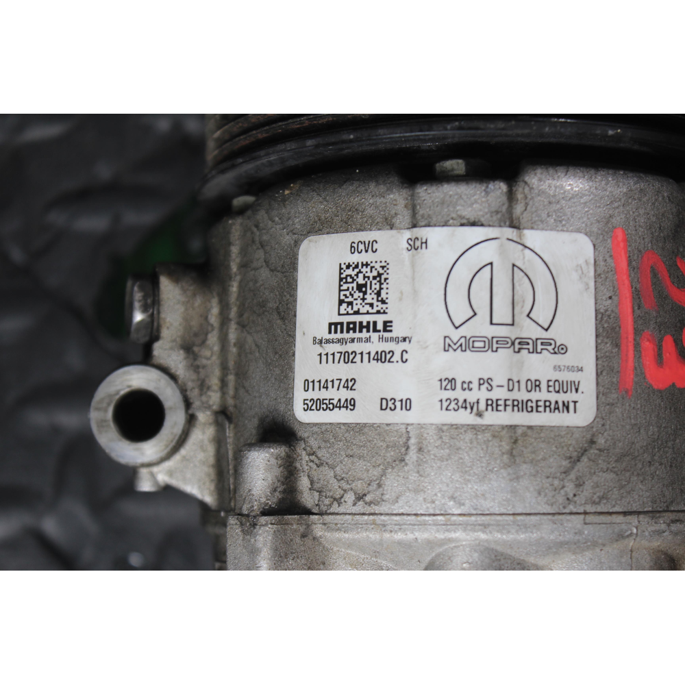 52055449 01141742 COMPRESSORE AC CLIMA FIAT 500X (334)(2014 >) 1.3 MJET 95CV 70KW COD. MOT. 55283775