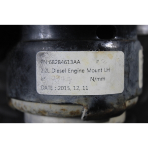 68284613AA SUPPORTO MOTORE JEEP WRANGLER 4 IV (JL)(2017 >) 2.2 MULTIJET 200CV 9464804 EBH