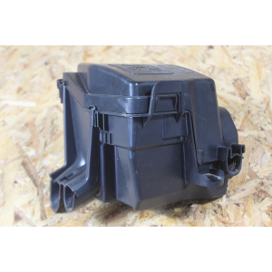 243809584R CENTRALINA SCATOLA PORTAFUSIBILI DACIA SANDERO 2 (2012 >) 1.0 Sce 75 73CV 54KW B4D B4