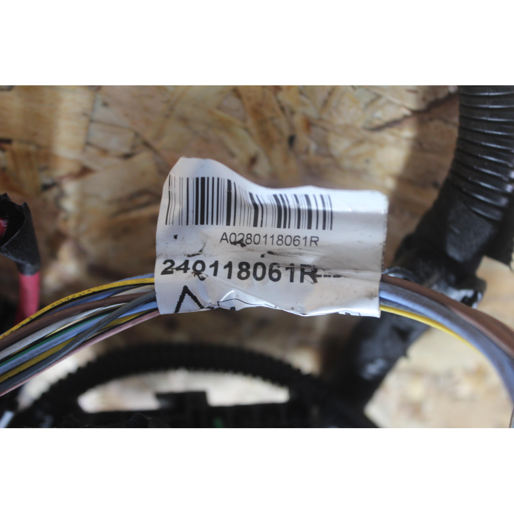 240118061R CAVO CAVI CABLAGGIO MOTORE DACIA SANDERO 2 (2012 >) 1.0 Sce 75 73CV 54KW B4D B4