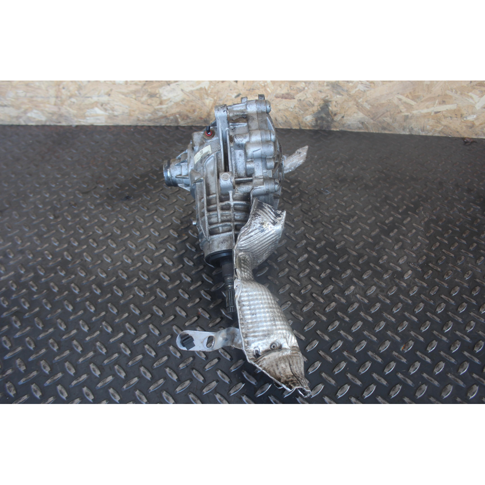 06700330290 DIFFERENZIALE ANTERIORE MASERATI LEVANTE (M161)(DAL 2016) 3.0D 4WD