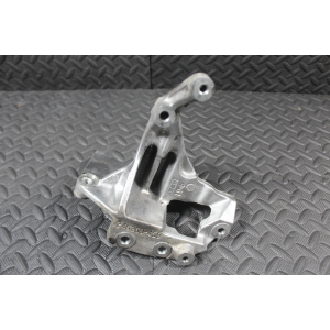 246260-459 8710135010  SUPPORTO POMPA ACQUA TOYOTA LAND CRUISER 300 (J12)(2002-2009) 3.0D-4D 1KD