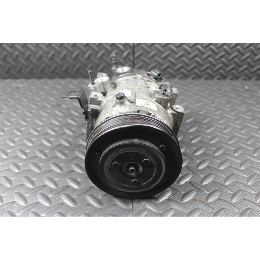97701-D7100 COMPRESSORE AC CLIMA HYUNDAI TUCSON (TL)(2015 >) 1.7 CRDI 141CV 104KW D4FD