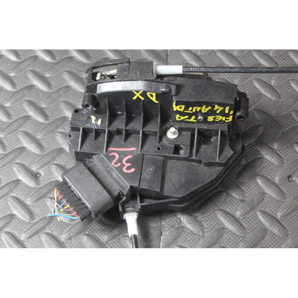 AM5A-U21812-BE SERRATURA SPORTELLO ANTERIORE DESTRA 4PIN FORD FIESTA 6 VI (2008-2017)