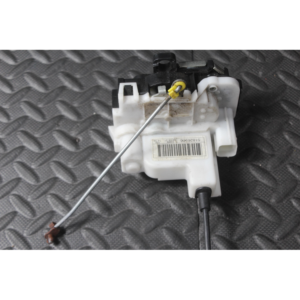 51826966 SERRATURA SPORTELLO ANTERIORE DESTRA 4PIN FIAT PANDA 2 (169)(2003-2012)