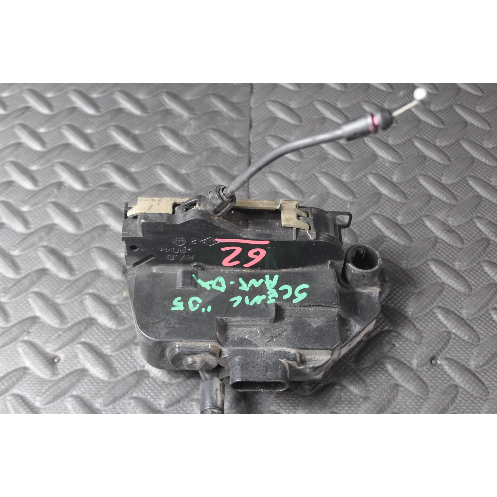 119121 SERRATURA SPORTELLO ANTERIORE DESTRA 4PIN RENAULT SCENIC 2 II (JM0/1)(03-09)