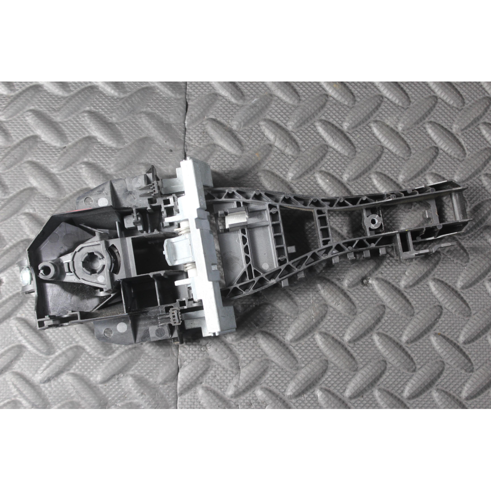 BJ32203A29EC SUPPORTO MANIGLIA ESTERNA ANTERIORE SINISTRA LAND ROVER RANGE ROVER EVOQUE (L538)(2011 >)