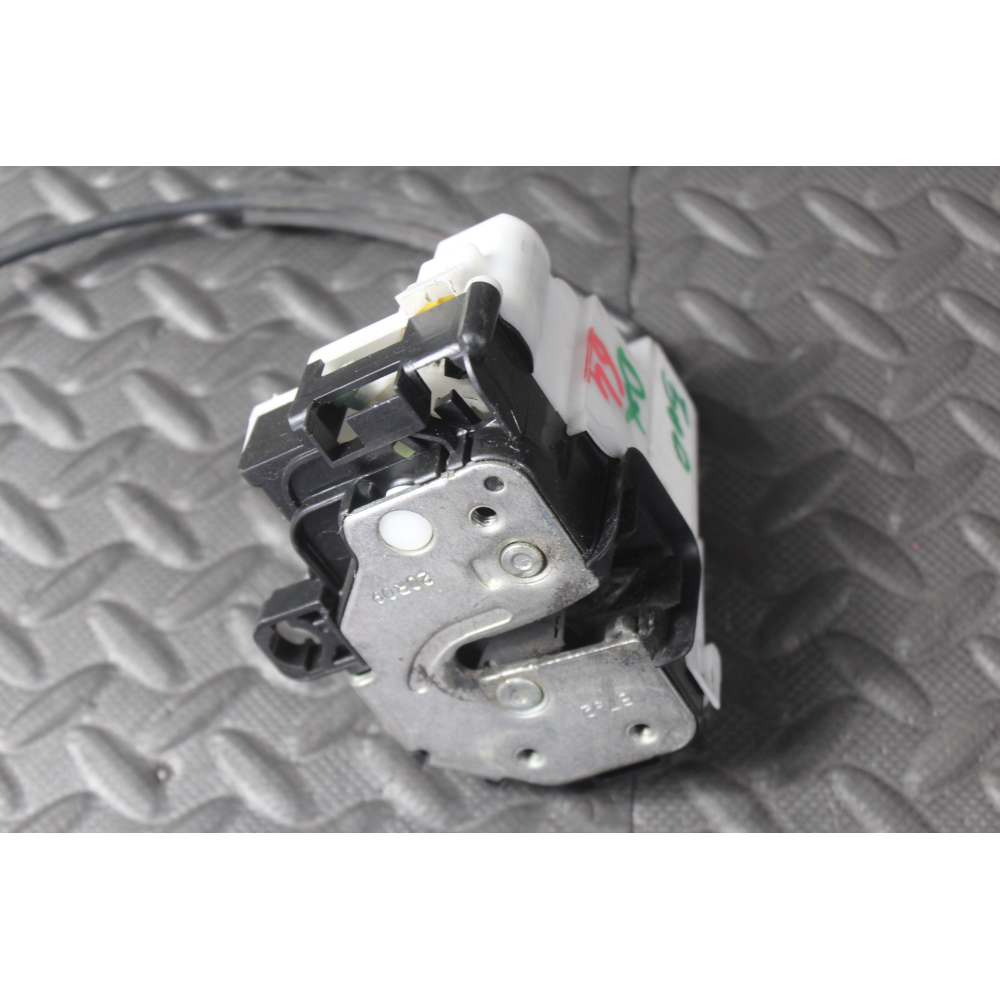 51827593 SERRATURA SPORTELLO ANTERIORE DESTRA FIAT 500 (312)(2007 >)