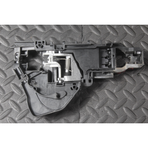 A1697600334 SUPPORTO MANIGLIA ESTERNA POSTERIORE SINISTRA MERCEDES CLASSE A (W169)(2004-2012)