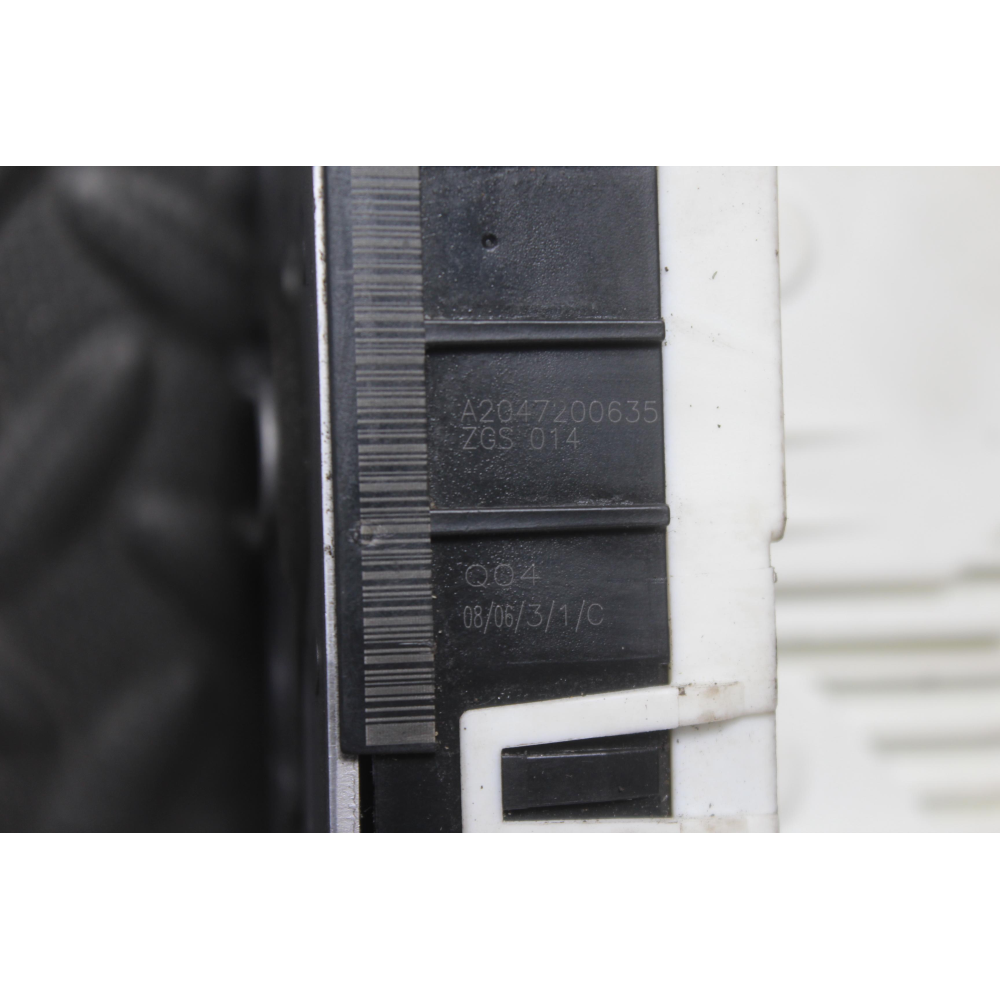 A2047200635 SERRATURA SPORTELLO ANTERIORE DESTRA MERCEDES CLASSE C (W204)(07-14)