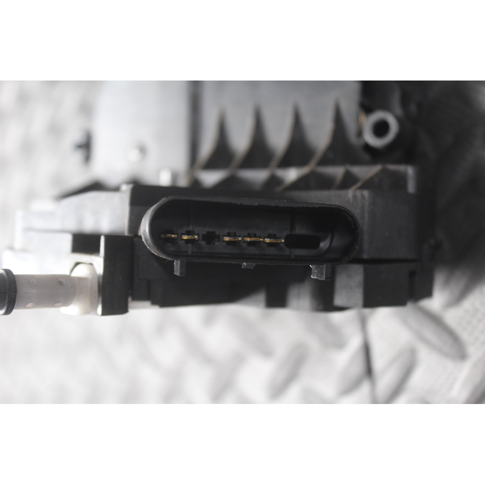 8A6A-A21813-AF SERRATURA SPORTELLO ANTERIORE SINISTRA 5PIN FORD FIESTA 6 VI (2008-2017)