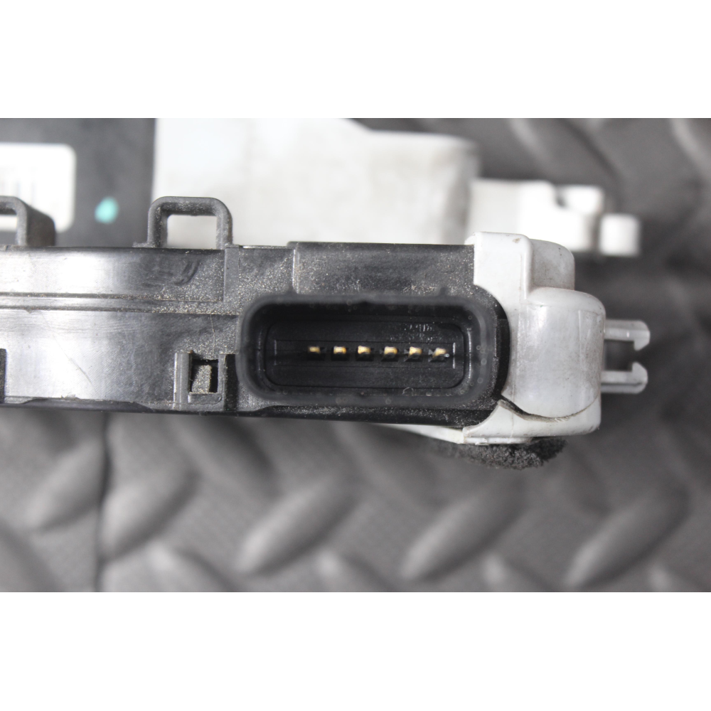 81320-1K020 SERRATURA SPORTELLO ANTERIORE DESTRA 6PIN HYUNDAI ix20 (JC)(2010 >)