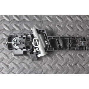 8A6A-A224A36-AL SUPPORTO MANIGLIA ESTERNA POSTERIORE DESTRA FORD FIESTA 6 VI (2008-2017)