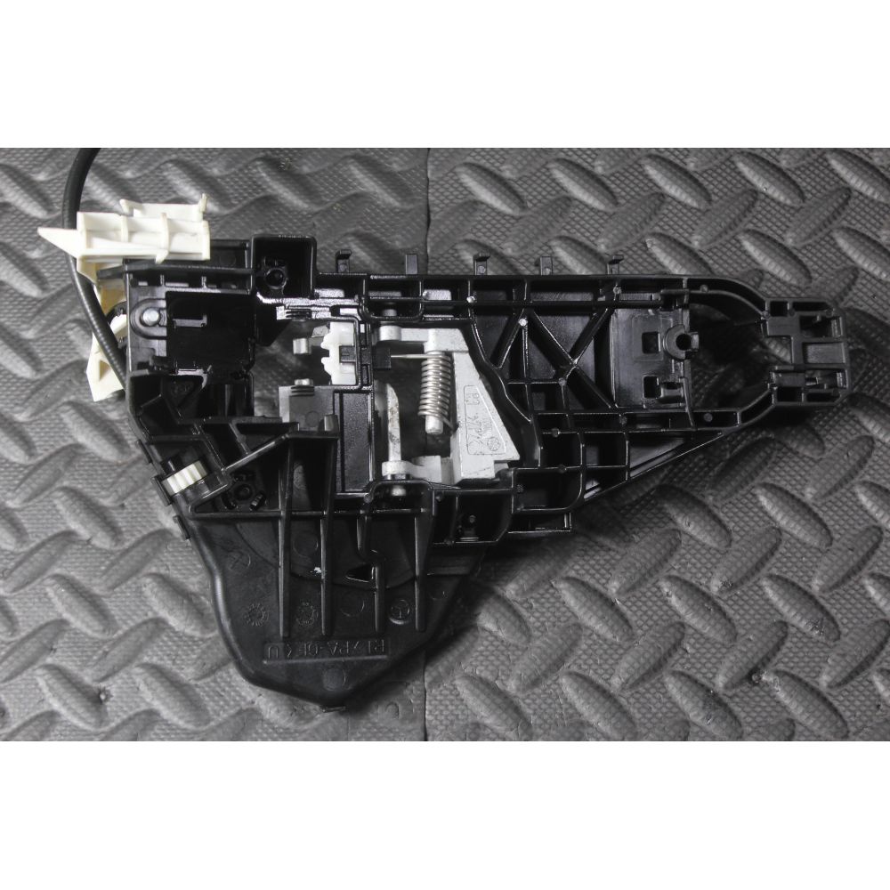 A1697800234 SUPPORTO MANIGLIA ESTERNA ANTERIORE DESTRA MERCEDES CLASSE A (W169)(2004-2012)
