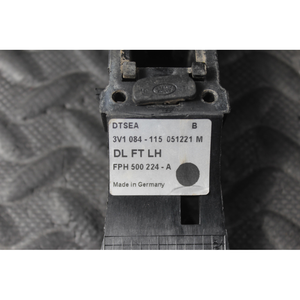 3V1084-115 SUPPORTO MANIGLIA ESTERNA ANTERIORE SINISTRA LAND ROVER DISCOVERY 3 III (L319)(04-09)