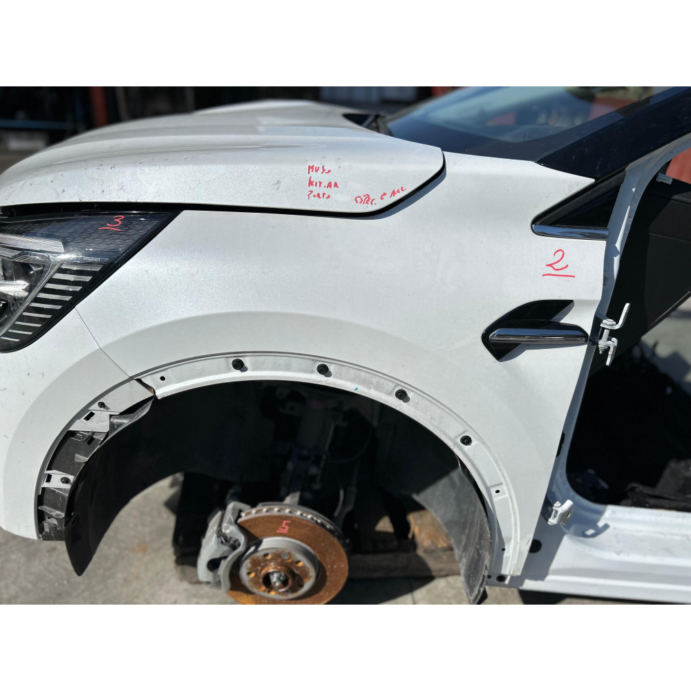 PARAFANGO ANTERIORE SX SINISTRO RENAULT CAPTUR II (HF)(2020 >)