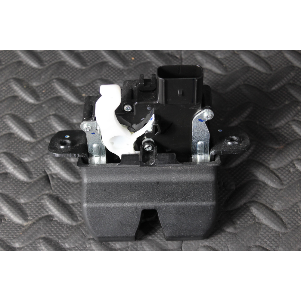 SERRATURA PORTELLONE POSTERIORE HYUNDAI TUCSON (TL)(2015 >) 1.7 CRDI 141CV 104KW D4FD