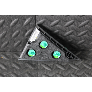 83910-D7000 TRIANGOLO PORTA POSTERIORE SINISTRA HYUNDAI TUCSON (TL)(2015 >) 1.7 CRDI 141CV 104KW D4FD