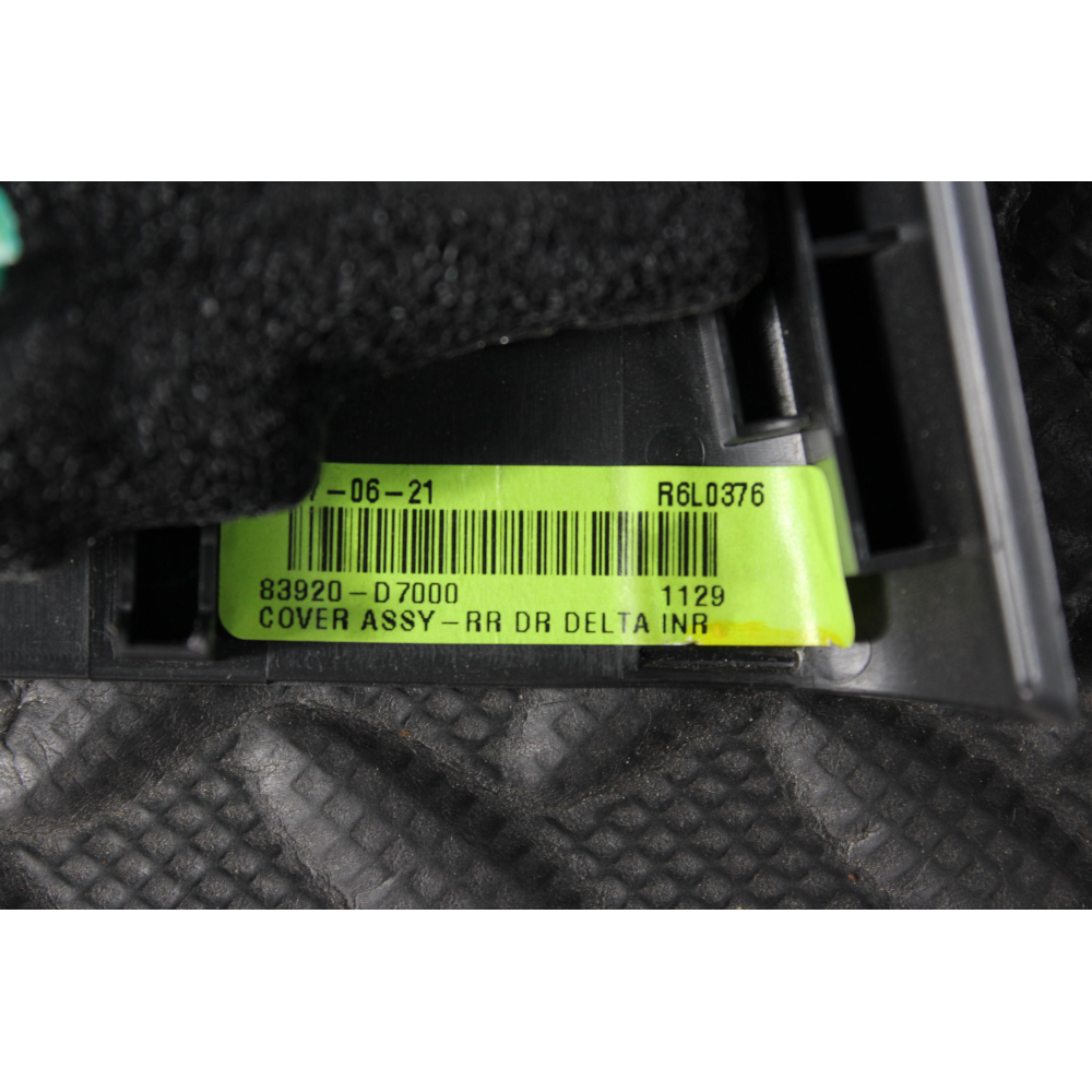 83920-D7000 TRIANGOLO PORTA POSTERIORE DESTRA HYUNDAI TUCSON (TL)(2015 >) 1.7 CRDI 141CV 104KW D4FD