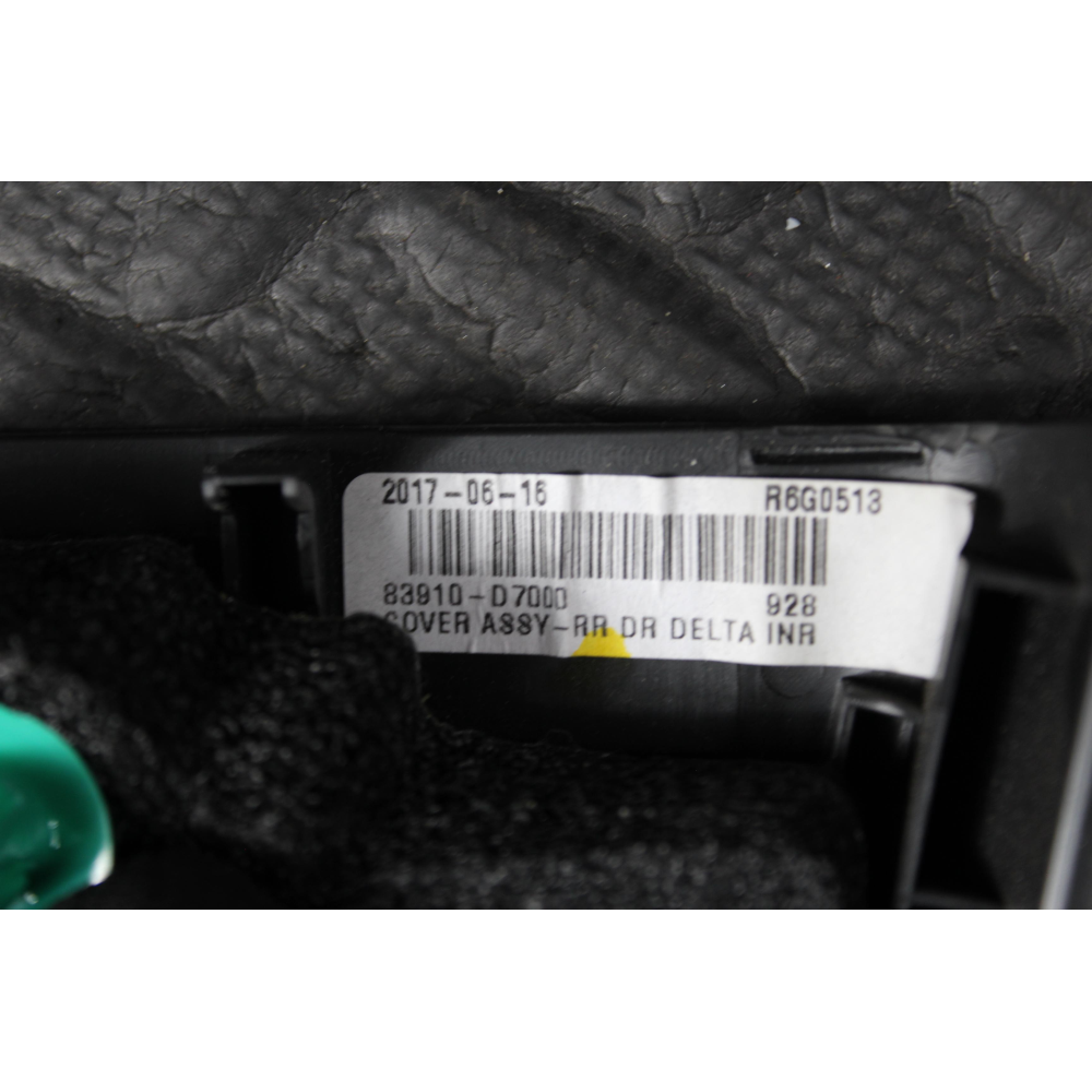 83910-D7000 TRIANGOLO PORTA POSTERIORE SINISTRA HYUNDAI TUCSON (TL)(2015 >) 1.7 CRDI 141CV 104KW D4FD