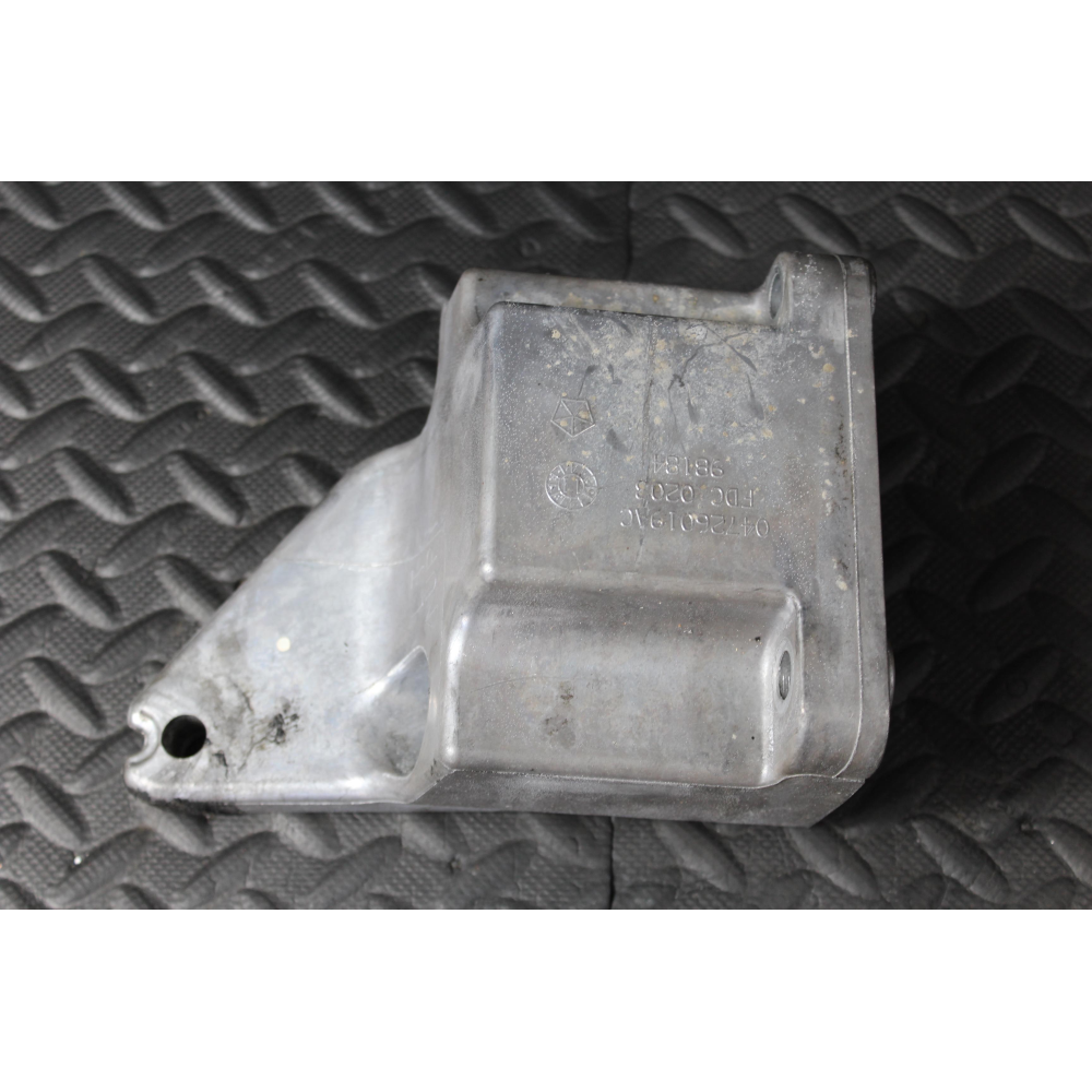 04726019AC SUPPORTO MOTORE SINISTRO LANCIA THEMA 2 (LX)(2011 >) 3.0D 239CV 176KW VM24D / EXF