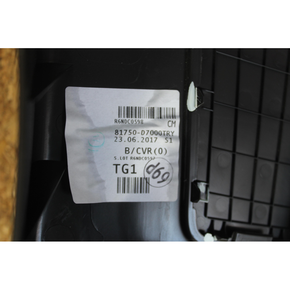 81750-D7000 PANNELLO COFANO BAULE POSTERIORE HYUNDAI TUCSON (TL)(2015 >) 1.7 CRDI 141CV 104KW D4FD