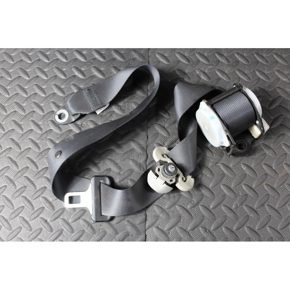 84960-64j1 CINTURA SICUREZZA POSTERIORE DESTRA SINISTRA 3P SUZUKI GRAND VITARA 2 II (JT,TE,TD)(05-15) 1.9 DCI