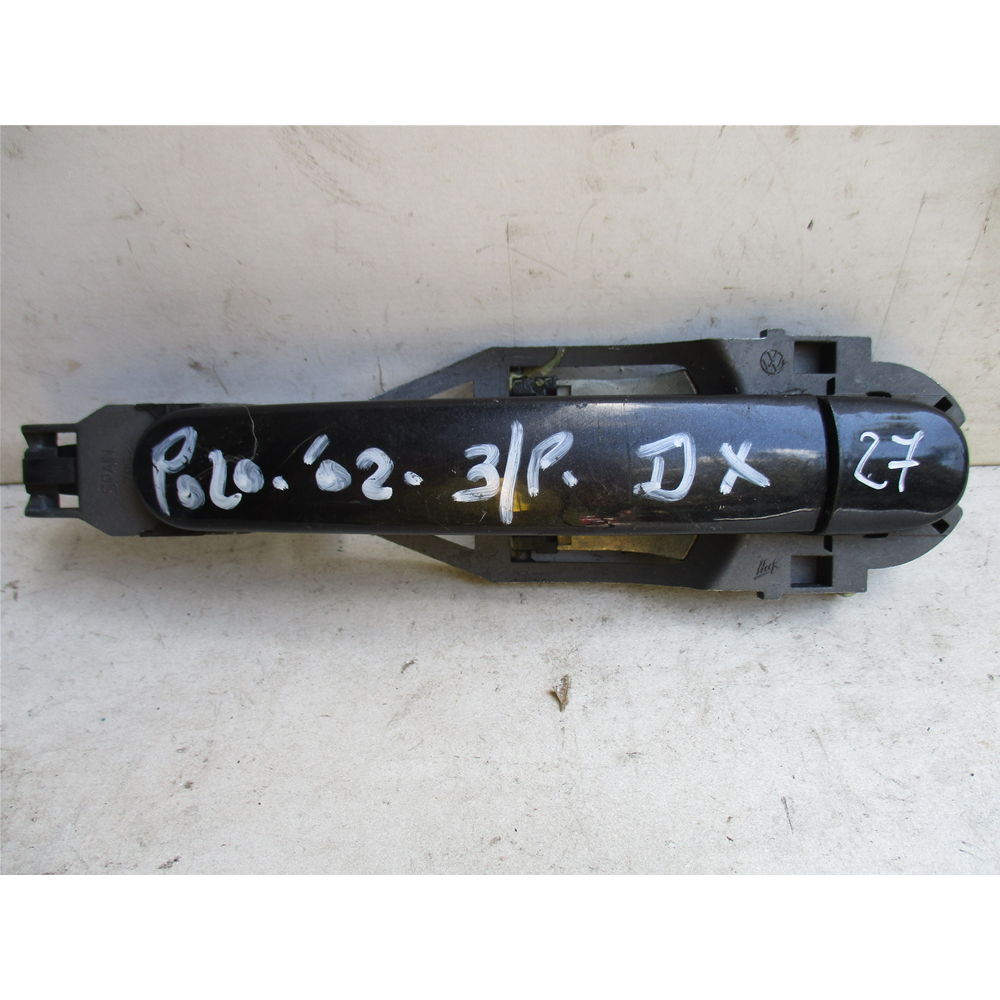 MANIGLIA ESTERNA ANTERIORE DESTRA VW POLO (9N) [2001-2012] 3P COD: 3B0837885G