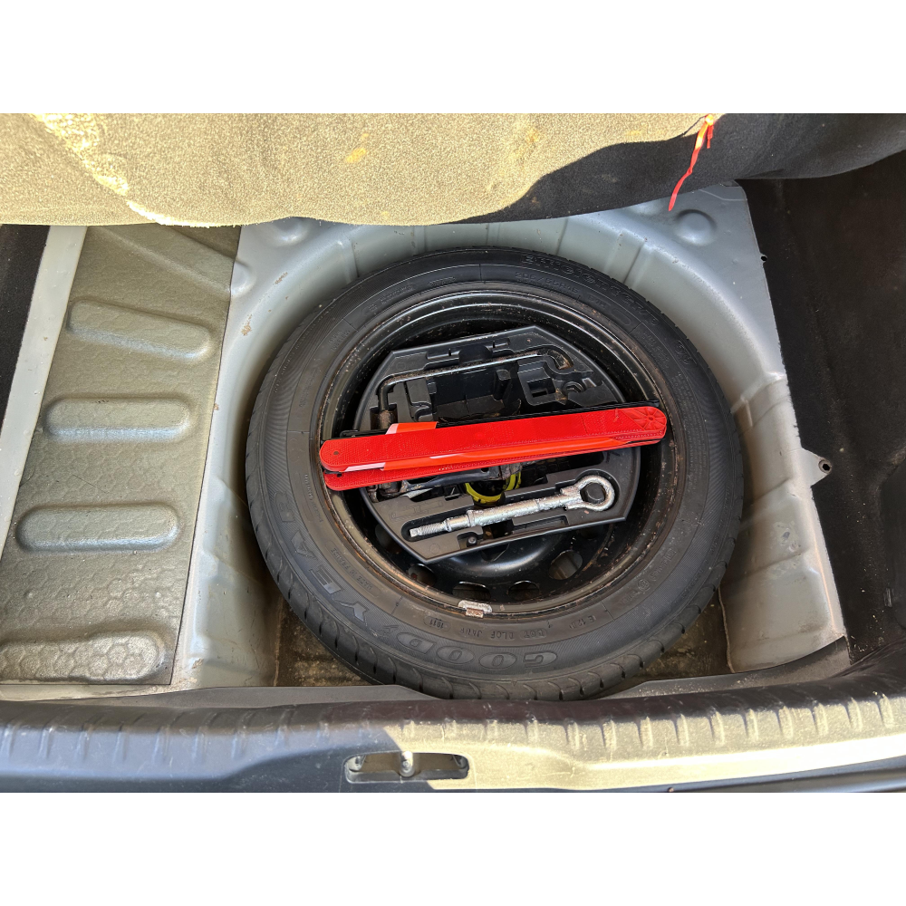 205/55 R16 KIT RUOTA DI SCORTA RUOTA CON CRIC PEUGEOT 308 (4A,4C)(2007-2013) 1.6 HDI 92CV 68KW COD 9H06 // 9HP