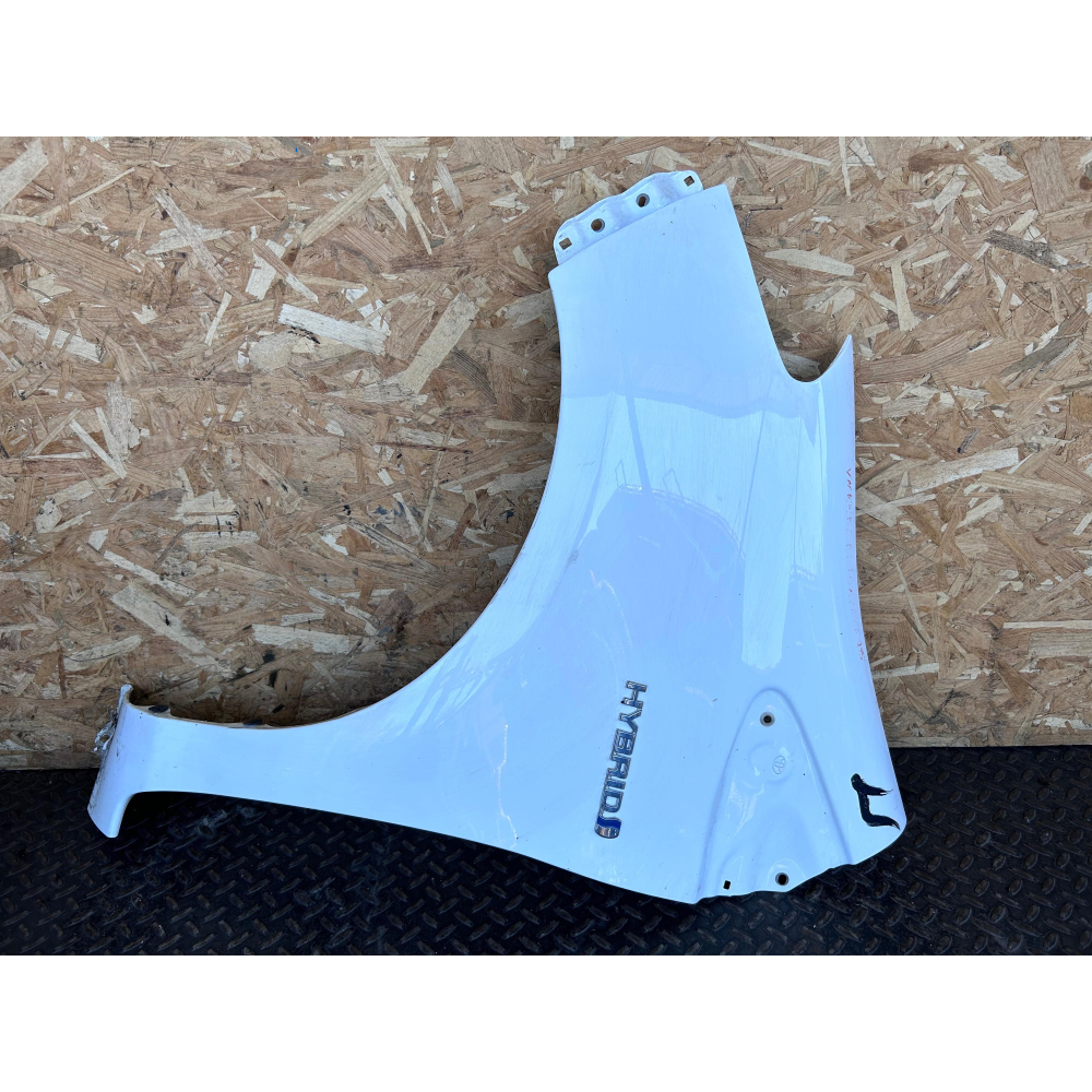 PARAFANGO ANTERIORE SX SINISTRO TOYOTA YARIS 3 III (P13)(2017>) 1.5 HYBRID 73CV 54KW 1NZFXE