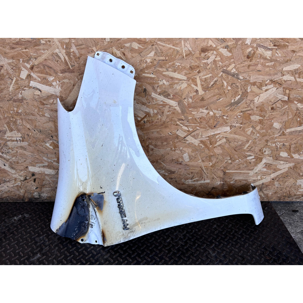 PARAFANGO ANTERIORE DX DESTRO TOYOTA YARIS 3 III (P13)(2017>) 1.5 HYBRID 73CV 54KW 1NZFXE