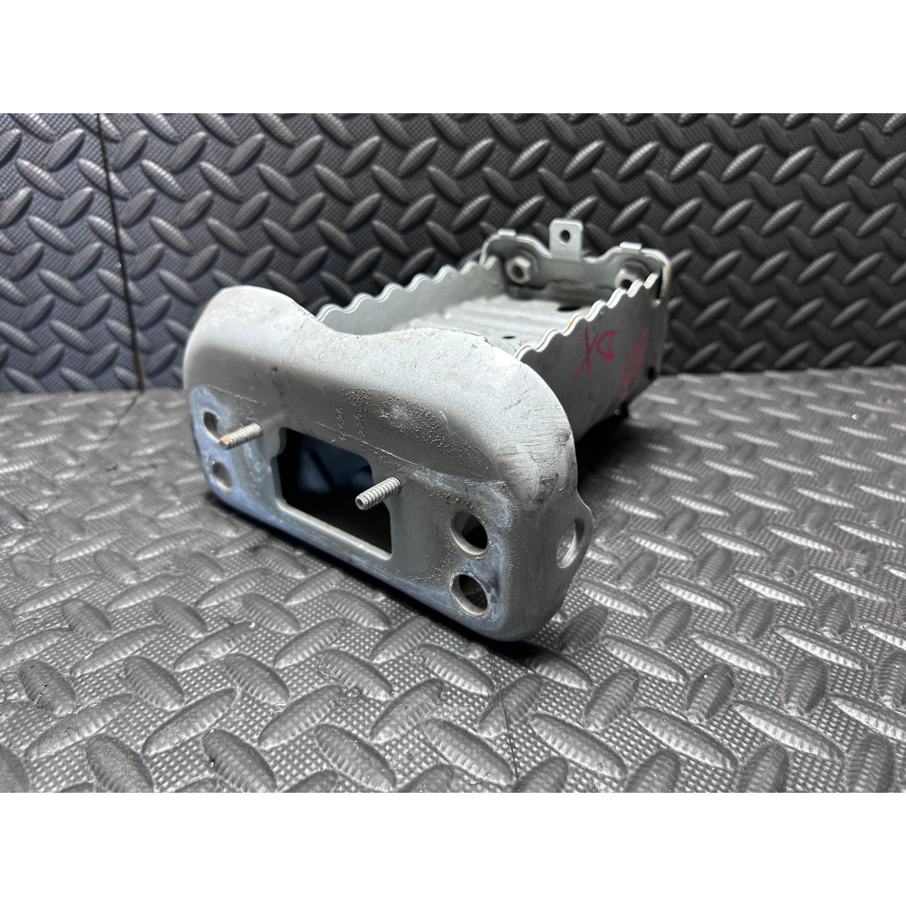 LONGHERONE ANTERIORE DESTRO TOYOTA YARIS 3 III (P13)(2017>) 1.5 HYBRID 73CV 54KW 1NZFXE