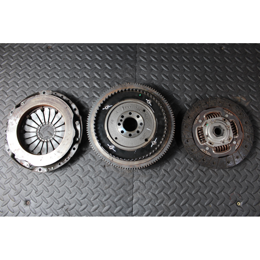 55231763 55254796 KIT VOLANO E FRIZIONE FIAT PANDA 3 (312,319)(2012 >) 1.3 MULTIJET