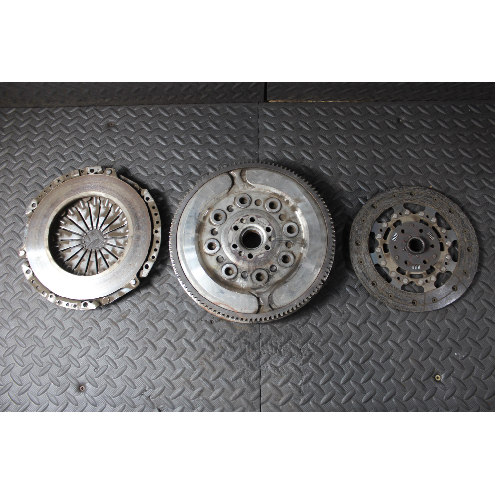 9648718380 9647933380 KIT VOLANO E FRIZIONE FORD FOCUS 2 II (DA,HCP)(04-12) 1.6TDCI