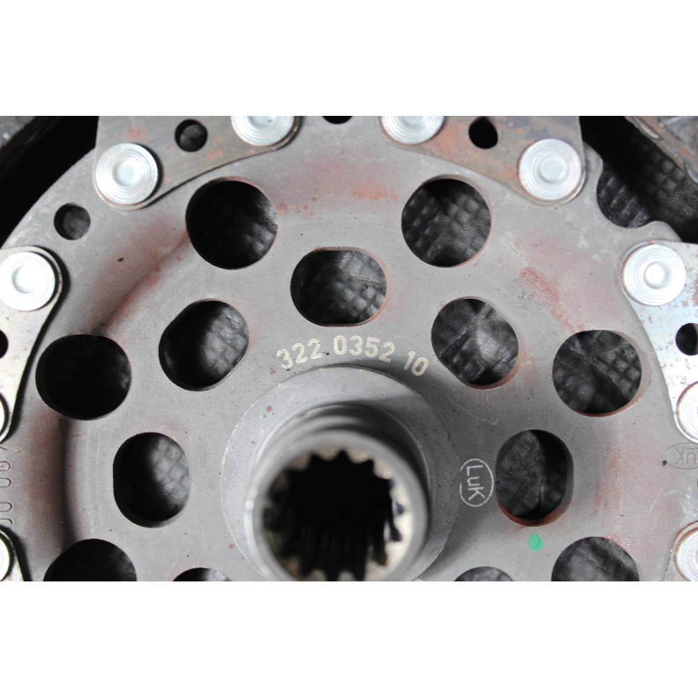 322035210 KIT VOLANO E FRIZIONE OPEL CORSA D SUZUKI SWIFT 1.3 MULTIJET