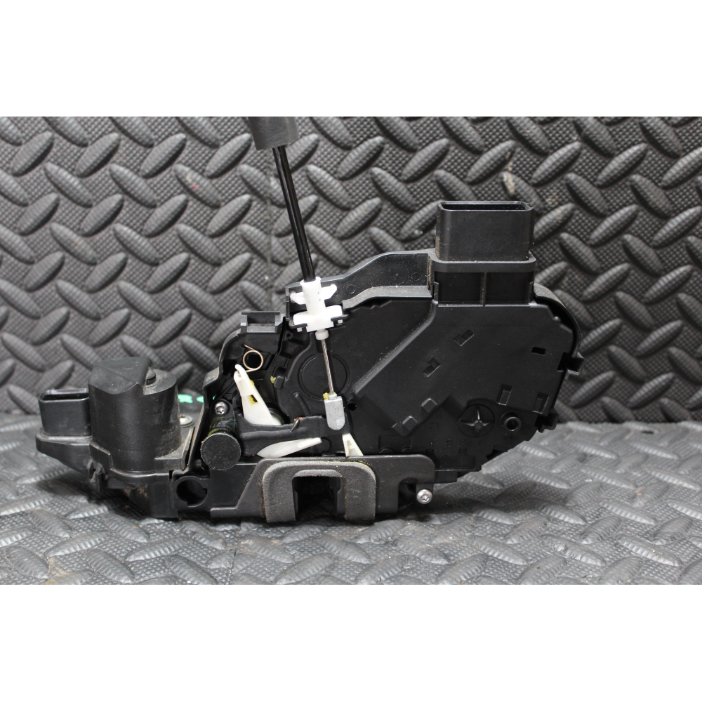 6W8A-21813-GE SERRATURA SPORTELLO ANTERIORE SINISTRA LAND ROVER RANGE ROVER EVOQUE (L538)(2011 >) 2.0D 4X4 150CV 204DTD