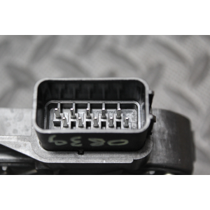 6W8A-21812-GE SERRATURA SPORTELLO ANTERIORE DESTRA LAND ROVER RANGE ROVER EVOQUE (L538)(2011 >) 2.0D 4X4 150CV 204DTD