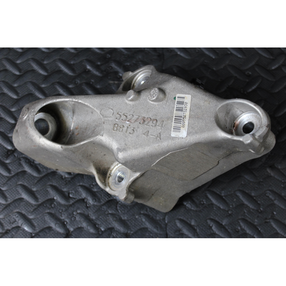 55273294 SUPPORTO MOTORE DESTRO ALFA ROMEO STELVIO (949)(2016 >) 2.2 JTDM Q4 190CV 132KW 46346359