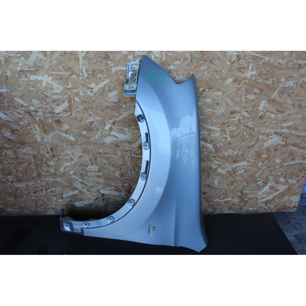 PARAFANGO ANTERIORE SX SINISTRO NISSAN QASHQAI 1 I (J10,JJ10)(06-13) 2.0 DCI 150CV 110KW COD MOTORE: M9R