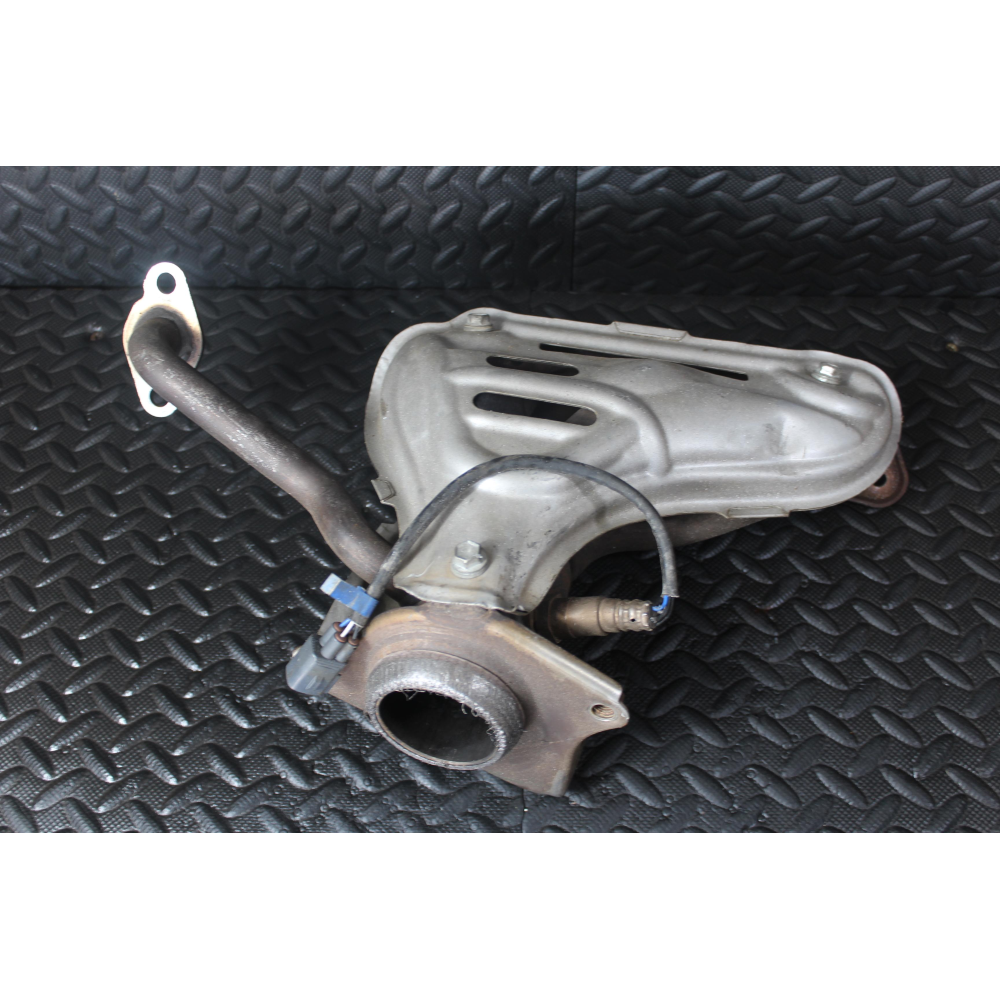 COLLETTORE DI SCARICO TOYOTA AURIS (E18)(2012 >) 1.8 HYBRID